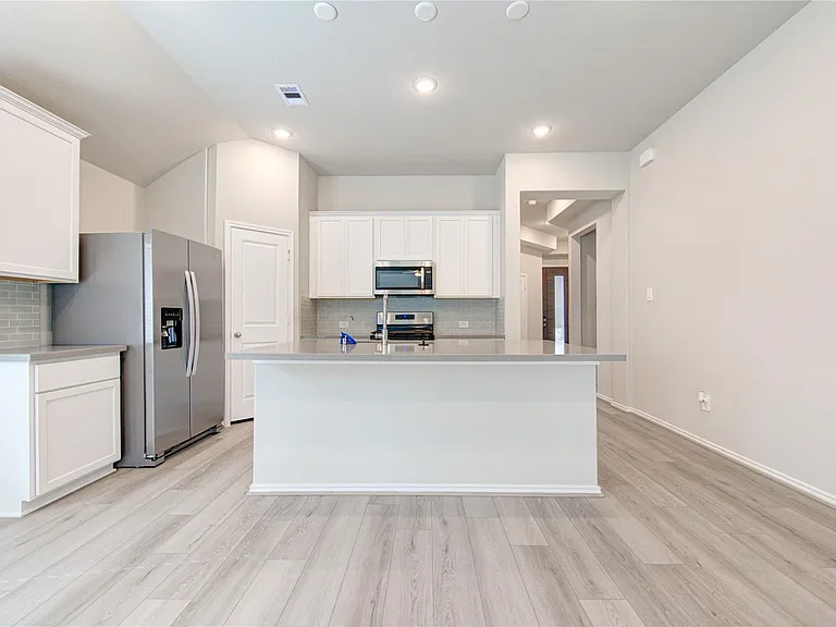 9515 Sierra Crest Ln — Photo 23
