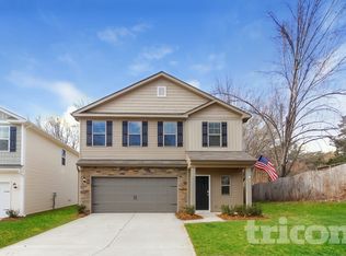 106 Spring Knoll Dr, Charlotte, NC 28262