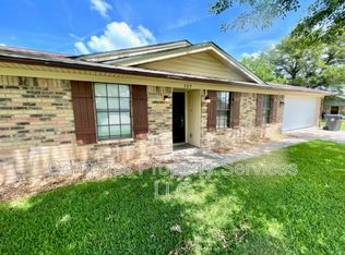 127 York Dr, Lorena, TX 76655