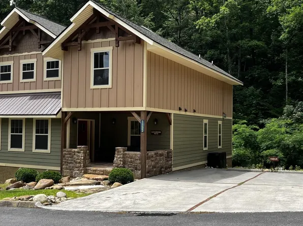 1132 Anastasia Way, Gatlinburg, TN 37738