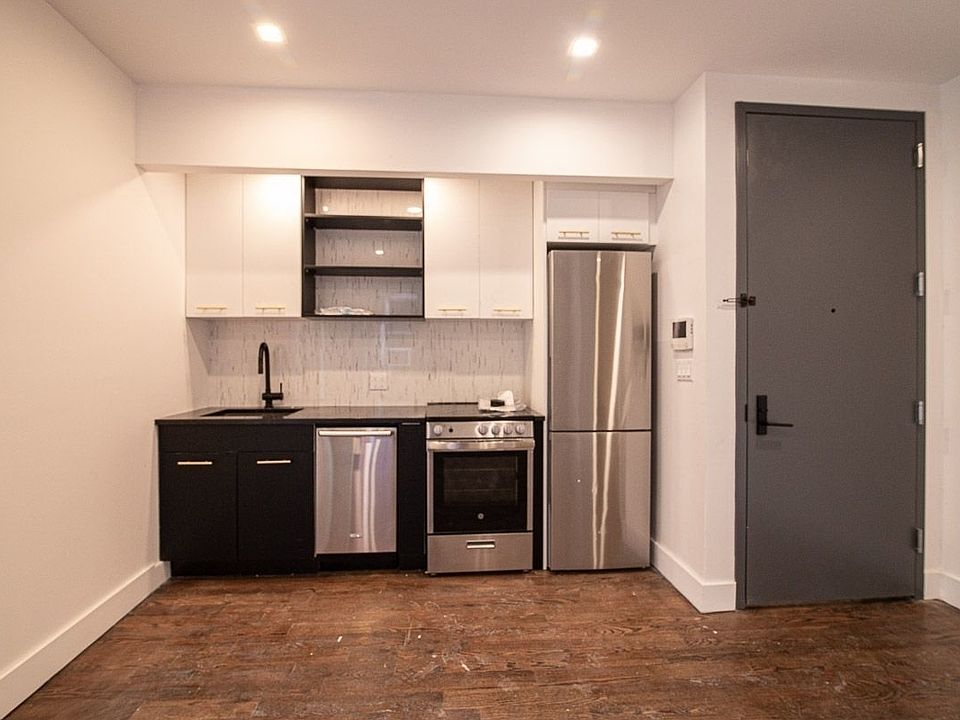 1st image of 321 Woodbine St #F2