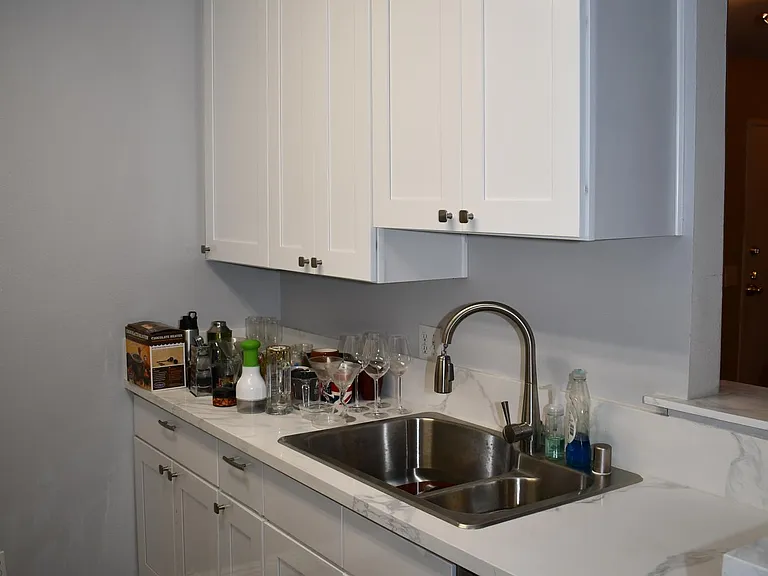 15455 Sherman Way #107 — Photo 9