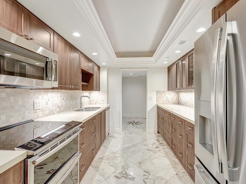 1st image of 800 Cypress Grove Drive #206