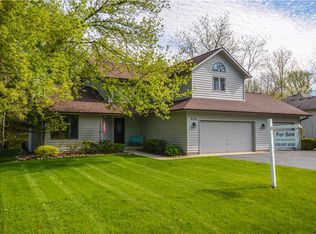 528 Morgan Dr, Williams Bay, WI