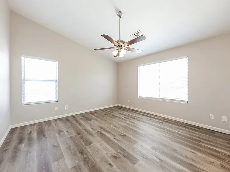 24254 W Desert Bloom St — Photo 13