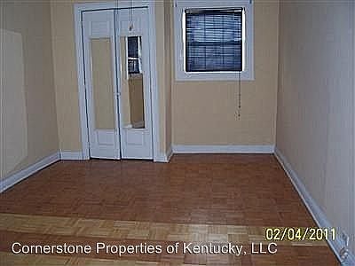 4th image of 3315 Carlisle Ave