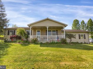 17 Woodchuck Trl, Millerstown, PA 17062