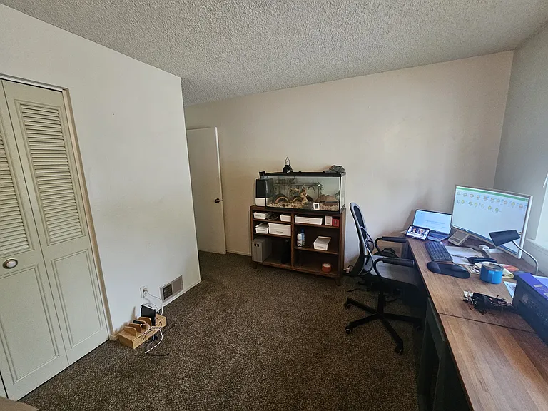 1908 El Paso Ave #2 — Photo 8