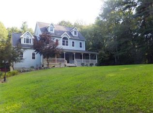 18 Kelley Rd, Mendon, MA 01756
