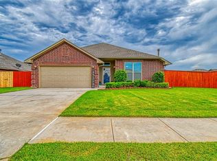 1408 Spoonwood Dr, Norman, OK 73071