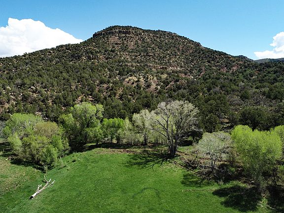4th image of 61254 Salt Creek Rd