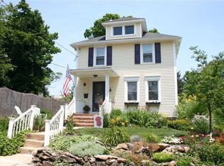 7 Dewey Ave, Flemington, NJ 08822