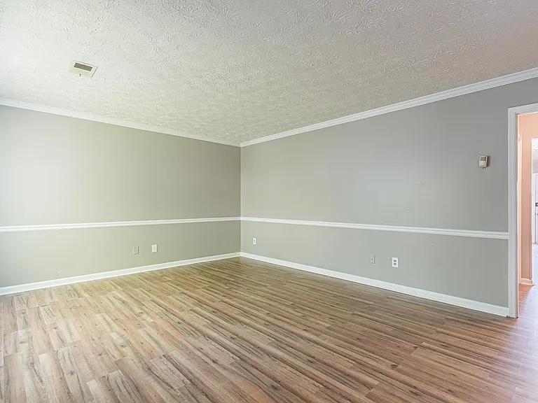 5417 Park Pl S — Photo 3