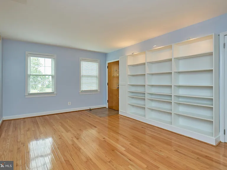 2501 Arlington Blvd #2 — Photo 7