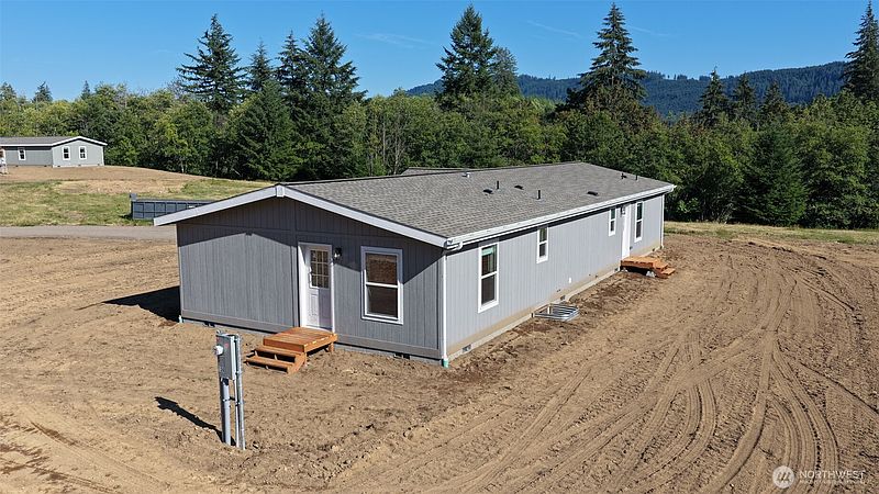 3rd image of 136 Norm's Place