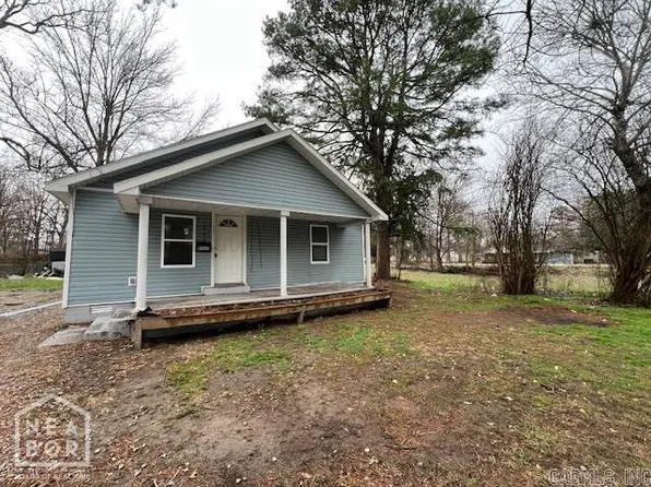 1006 SE 3rd St, Walnut Ridge, AR 72476