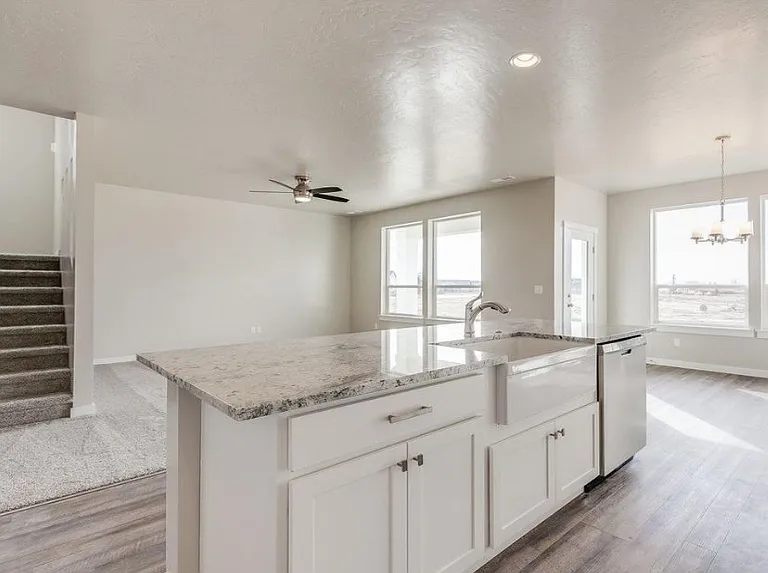 949 N Synergy Ln — Photo 10