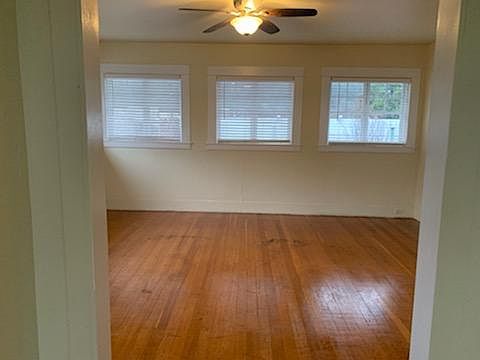 2nd image of 1 South Hwy Studio 14235