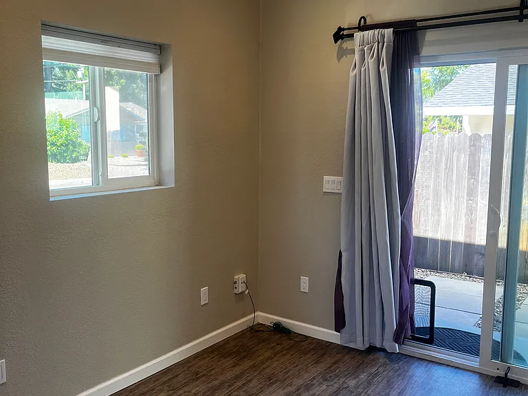 147 Karen Dr #A — Photo 6