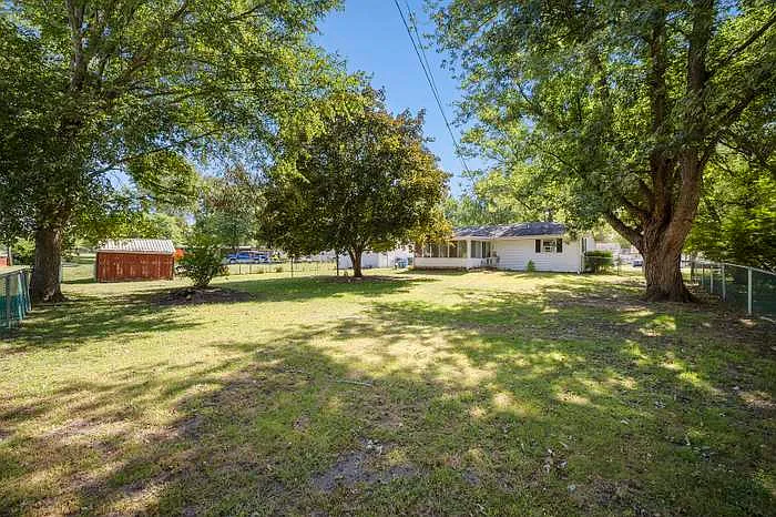 360 David Ct — Photo 16