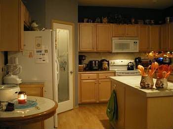 2nd image of 2207 190th St E
