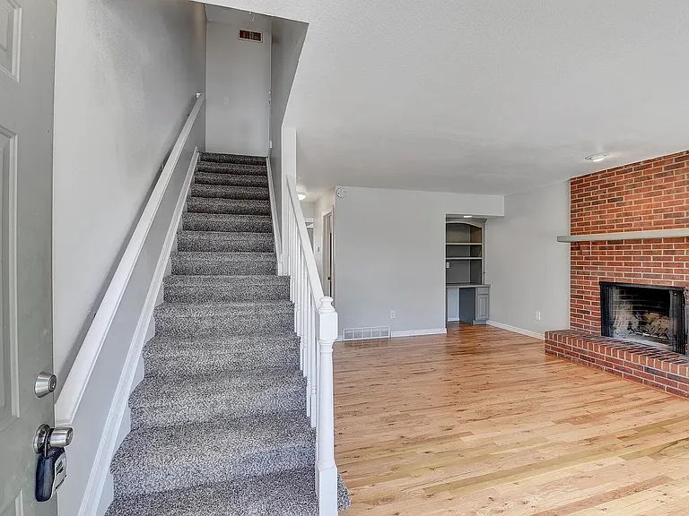 3848 S Inca St — Photo 3