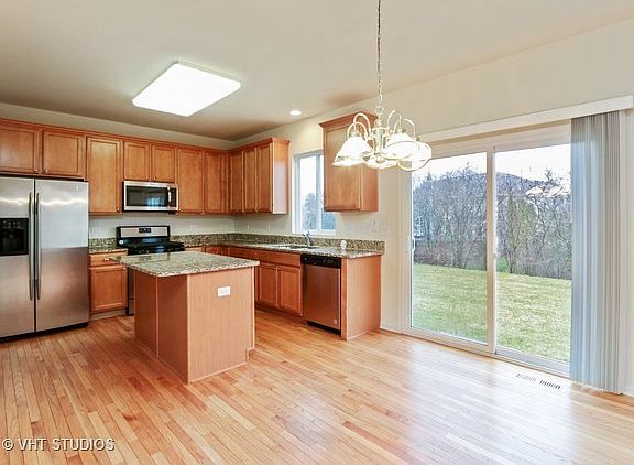 5th image of 18870 W Aspen Ct