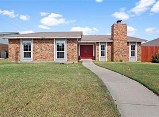 2937 W Apollo Rd, Garland, TX 75044