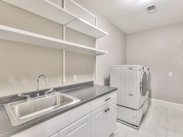 4100A Oriole Pl — Photo 38