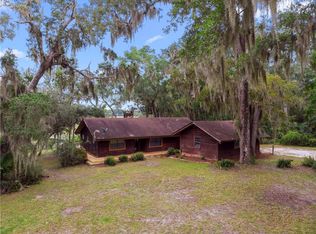 1257 Woodville Rd SE, Darien, GA 31305