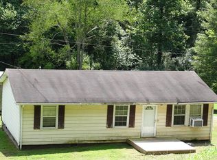 176 Lilac Ln, Mount Zion, WV 26151