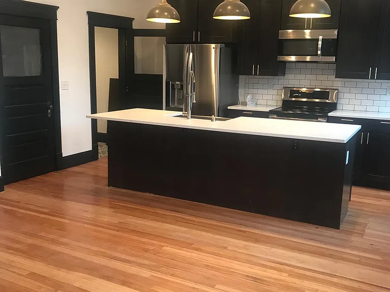 25 E Main St — Photo 1