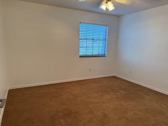 4th image of 5722 Parkview Lake Dr