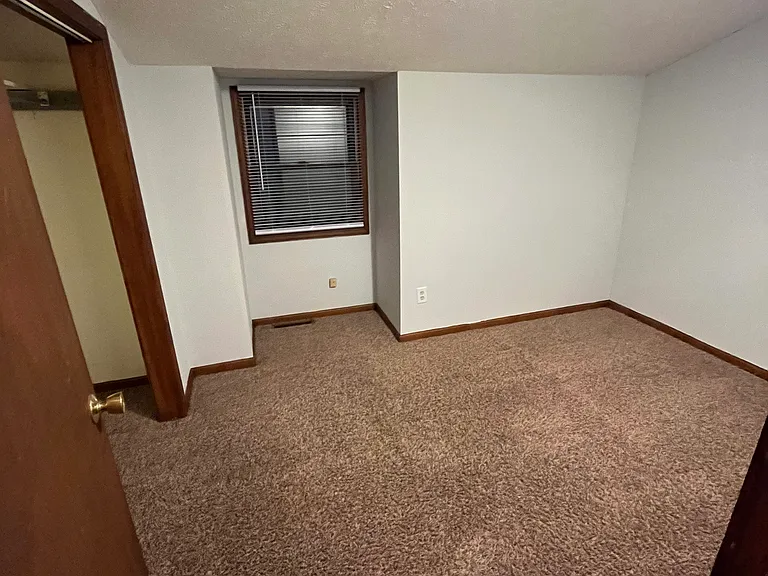 4656 W Pleasant Hill Rd — Photo 16