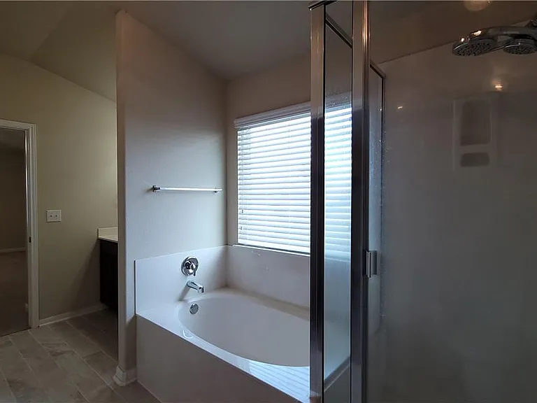 110 Wilson Ct — Photo 23