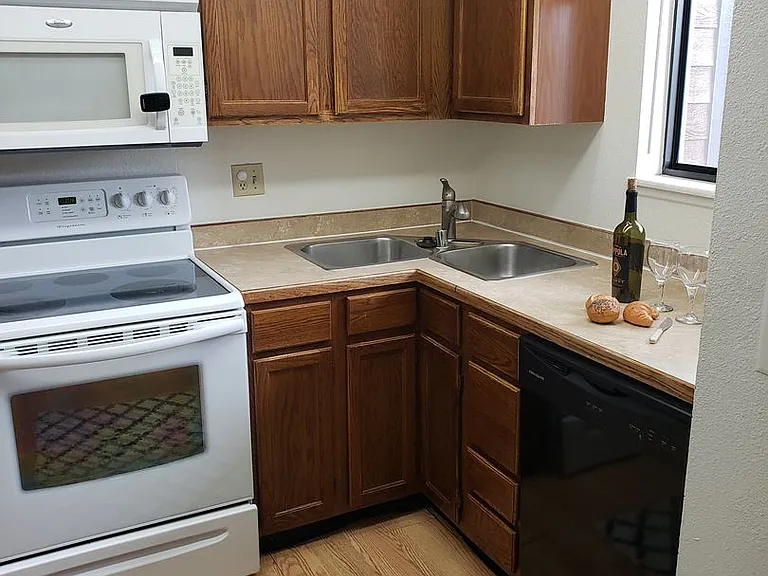 3385 Granger Ave S #71 — Photo 3