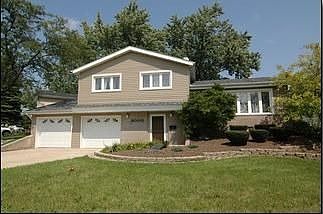 1st image of 9000 W 91st Pl