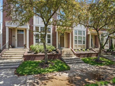 3013 Gentry Park, Kansas City, MO, 64116