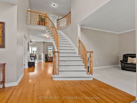 4th image of 21 Avonmore Cres
