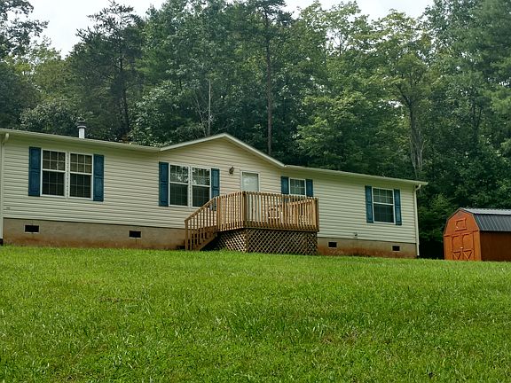 2nd image of 2721 Donihue Pl