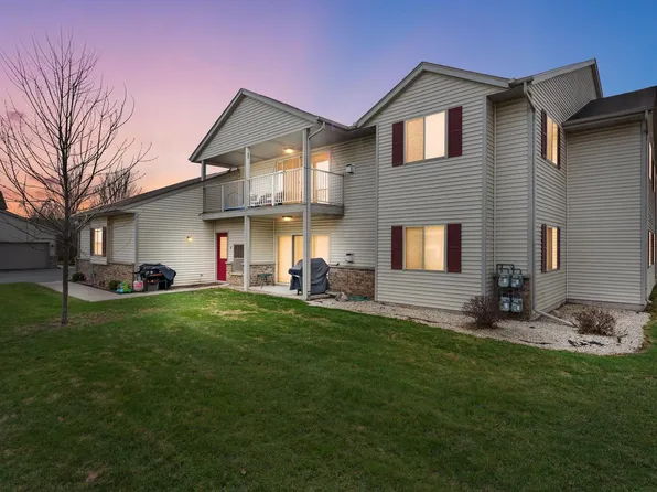 936 Roseland DRIVE #4, Kewaskum, WI 53040