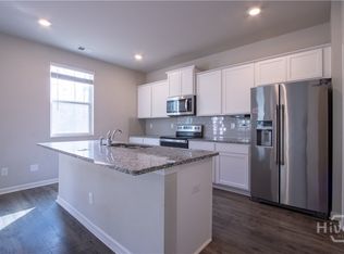325 Park West Blvd, Athens, GA 30606