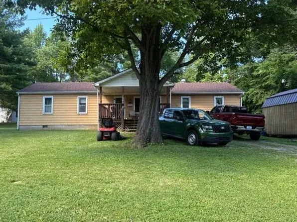 8070 Hinkle Rd, Middletown, OH 45042