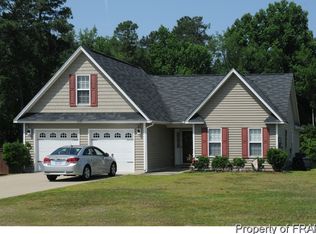 1224 Screech Owl Dr, Hope Mills, NC 28348