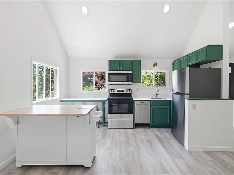 10 Fir Rd — Photo 4