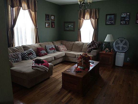 4th image of 12811 Township Road 25