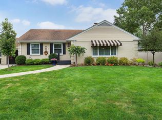 619 S Brainard Ave, La Grange, IL 60525