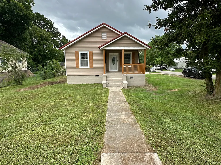 57 W Tuscaloosa Ave — Photo 2