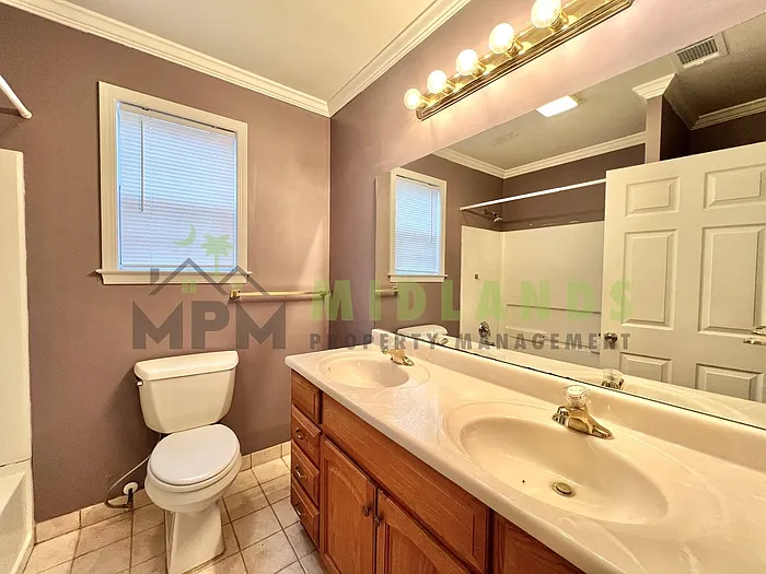 3425 Manor Ave — Photo 26