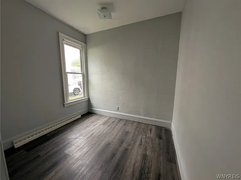 627 Deer St — Photo 31